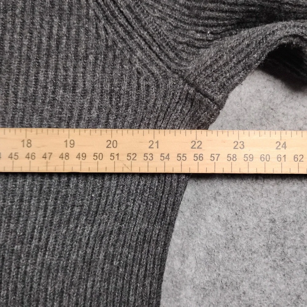 Banana Republic Ribbed Button Mock Neck Merino Wool Sweater Men's Large Gray